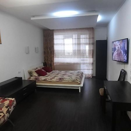 Шикарная 2К Квартира Центральный Парк Университет 70М Irpin Exterior foto